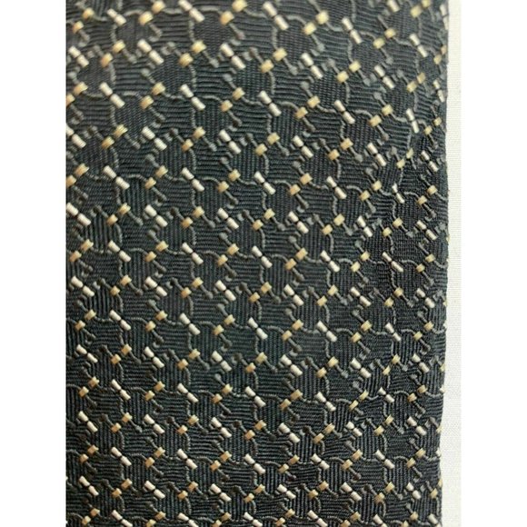 Gucci Intricately Stitched Silk Tie - Picture 4 of 4